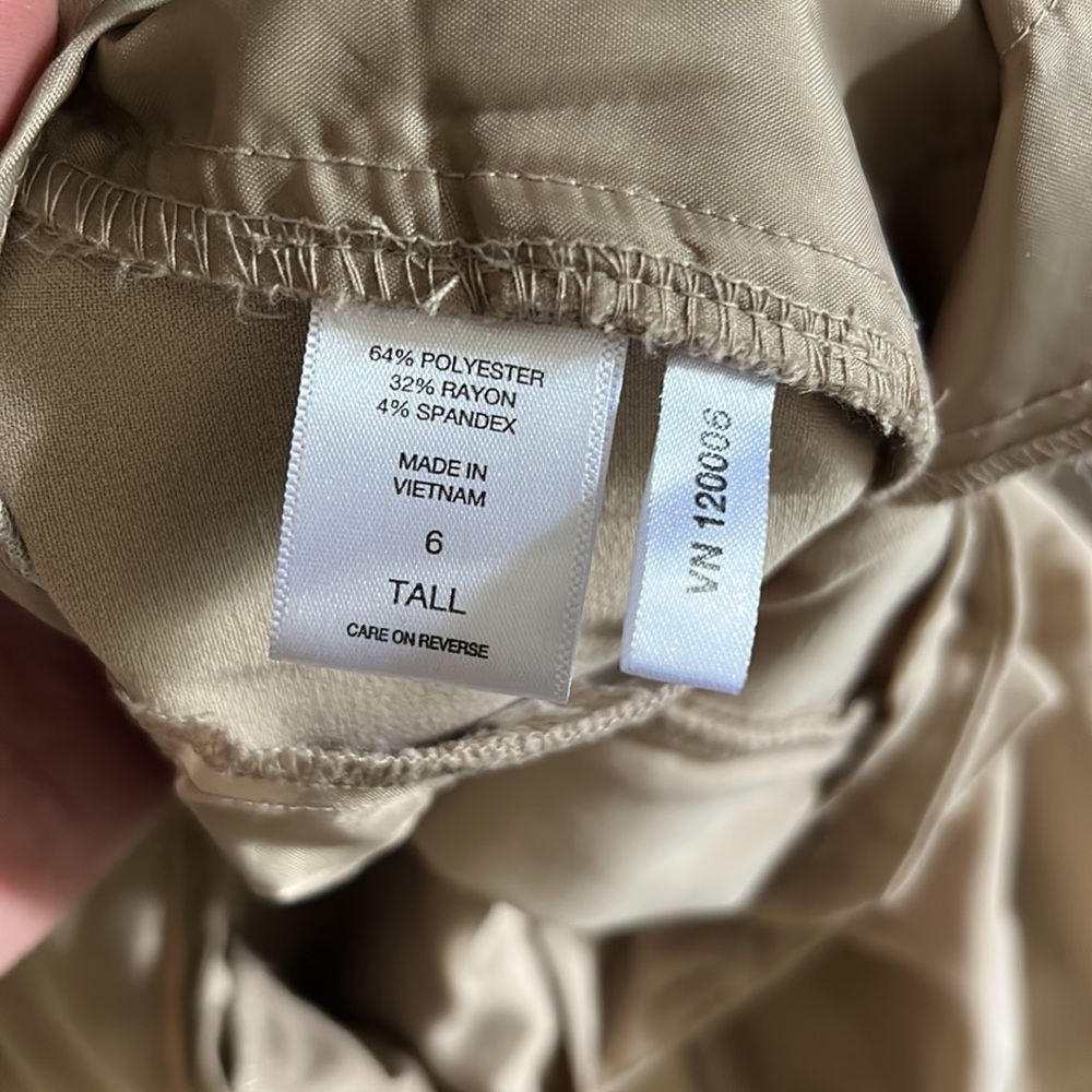 New York & Co. 7th Avenue Khaki Dress Pants Slacks size 6 Tall - Picture 3 of 4